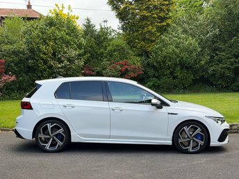 View our VOLKSWAGEN GOLF