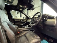 USED 2024 24 JAGUAR F-PACE 2.0 D200 MHEV R-Dynamic SE Black SUV 5dr Diesel Auto AWD Euro 6 (s/s) (204 ps) 