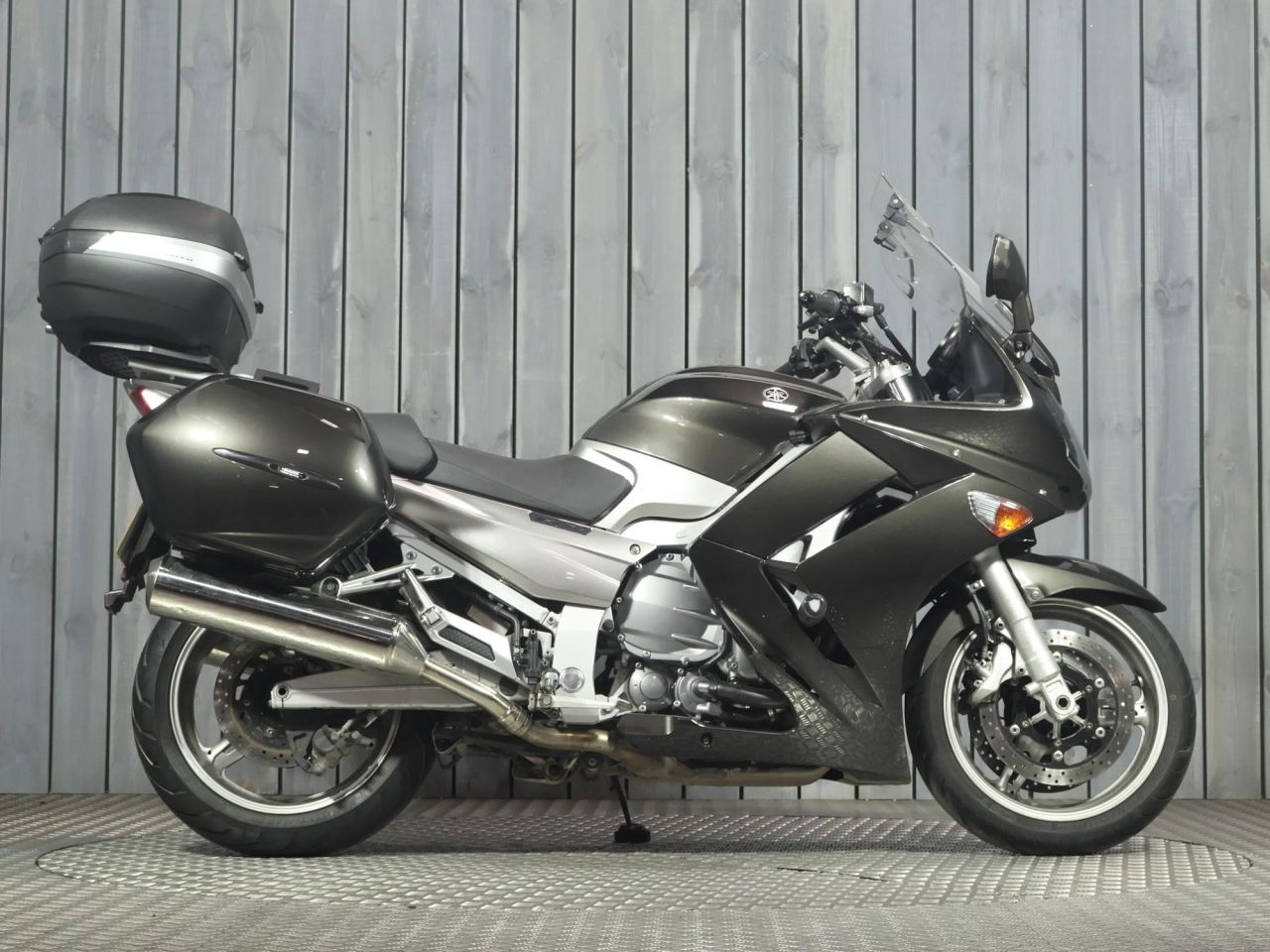 YAMAHA FJR1300