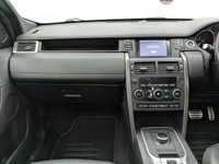 USED 2017 66 LAND ROVER DISCOVERY SPORT 2.0 TD4 HSE Dynamic Lux SUV 5dr Diesel Auto 4WD Euro 6 (s/s) (180 ps) 20'' ALLOY WHEELS , 7 SEATS , PAN ROOF WITH ELECTRIC BLIND , SAT NAV , CRUISE CONTROL , HEATED-COOLING LEATHER SEATS , PARKING SENSORS , REAR CAMERA , TOW BAR - SERVICE HISTORY x 4 - LATEST JUNE 2026