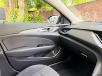 USED 2017 67 VAUXHALL INSIGNIA 1.5i Turbo Design Grand Sport 5dr Petrol Manual Euro 6 (s/s) (165 ps) 