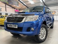 USED 2015 64 TOYOTA HILUX 3.0 D-4D Invincible 4WD Euro 5 4dr 2 OWN. SERVICE HISTORY NO VAT