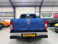 USED 2015 64 TOYOTA HILUX 3.0 D-4D Invincible 4WD Euro 5 4dr 2 OWN. SERVICE HISTORY NO VAT