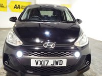 USED 2017 17 HYUNDAI I10 1.2 Premium SE Hatchback 5dr Petrol Manual Euro 6 (87 ps) 1 OWNER-9 SERVICES-SAT NAV-DAB-HEATED SEATS+STEERING WHEEL-SUNROOF