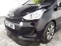 USED 2017 17 HYUNDAI I10 1.2 Premium SE Hatchback 5dr Petrol Manual Euro 6 (87 ps) 1 OWNER-9 SERVICES-SAT NAV-DAB-HEATED SEATS+STEERING WHEEL-SUNROOF