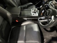 USED 2021 21 JAGUAR F-PACE 2.0 D200 MHEV S SUV 5dr Diesel Auto AWD Euro 6 (s/s) (204 ps) 