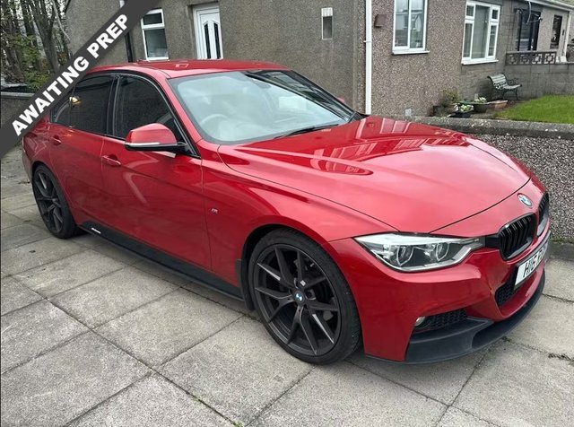 View our BMW 3 SERIES