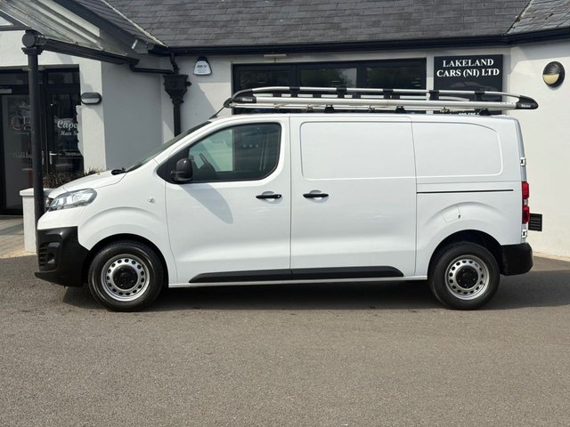 View our VAUXHALL VIVARO