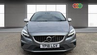 USED 2018 18 VOLVO V40 2.0 T2 GPF R-Design Nav Plus Hatchback 5dr Petrol Manual Euro 6 (s/s) (122 ps) Sat-Nav - Rear parking sensors