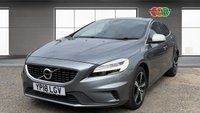 USED 2018 18 VOLVO V40 2.0 T2 GPF R-Design Nav Plus Hatchback 5dr Petrol Manual Euro 6 (s/s) (122 ps) Sat-Nav - Rear parking sensors