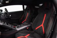 USED 2018 68 LAMBORGHINI HURACAN 5.2 V10 LP 640-4 Performante 
