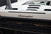USED 2018 68 LAMBORGHINI HURACAN 5.2 V10 LP 640-4 Performante 