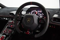 USED 2018 68 LAMBORGHINI HURACAN 5.2 V10 LP 640-4 Performante 