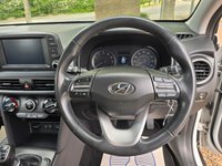 USED 2018 18 HYUNDAI KONA 1.0 T-GDi Blue Drive SE SUV 5dr Petrol Manual Euro 6 (s/s) (120 ps) 