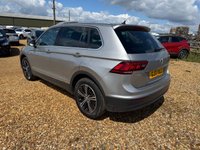 USED 2017 17 VOLKSWAGEN TIGUAN 2.0 TDI BlueMotion Tech SE Navigation SUV 5dr Diesel Manual Euro 6 (s/s) (150 ps) 