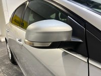 USED 2012 62 FORD FOCUS 1.6 TDCi Zetec Hatchback 5dr Diesel Manual Euro 5 (s/s) (115 ps) Apperance Pack-Air conditioning-DAB Radio-Privacy glass-Bluetooth-Park sensors-Fogs-17