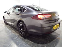USED 2022 71 VAUXHALL INSIGNIA 1.5 Turbo D SE Edition Grand Sport 5dr Diesel Manual Euro 6 (s/s) (122 ps) 1 OWNER-4 SERVICES-SAT NAV-DAB-APPLE CAR PLAY/ANDROID AUTO-HEATED SEATS + STEERING WHEEL