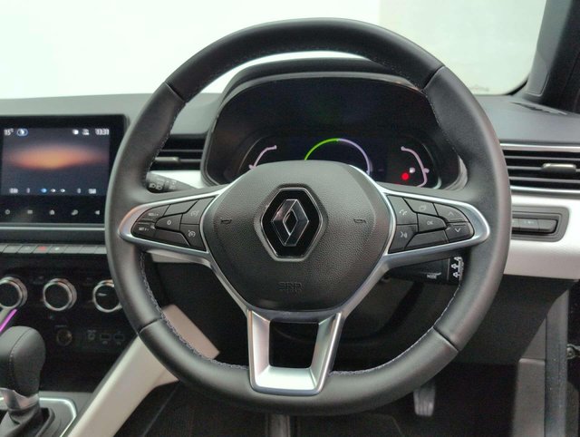 USED 2023 23 RENAULT CLIO 1.6 Clio Techno E-Tech HEV Auto 5dr CLICK+COLLECT / HOME DELIVERY