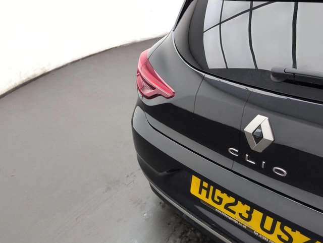 USED 2023 23 RENAULT CLIO 1.6 Clio Techno E-Tech HEV Auto 5dr CLICK+COLLECT / HOME DELIVERY