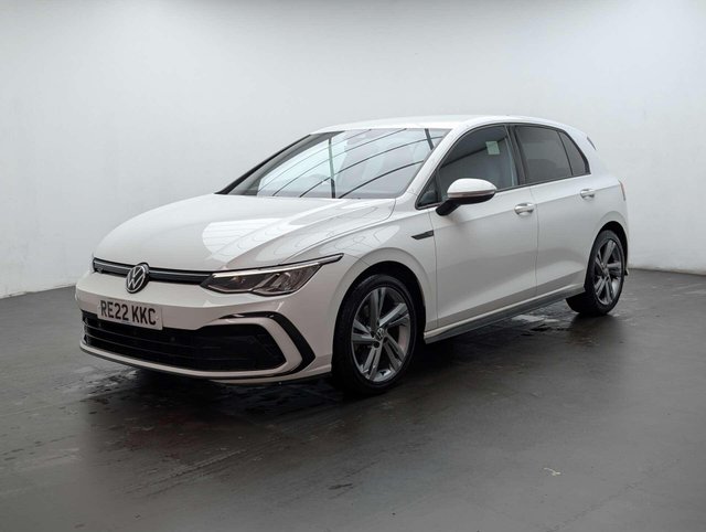 USED 2022 22 VOLKSWAGEN GOLF 1.5 Golf R-Line TSi 5dr CLICK+COLLECT / HOME DELIVERY