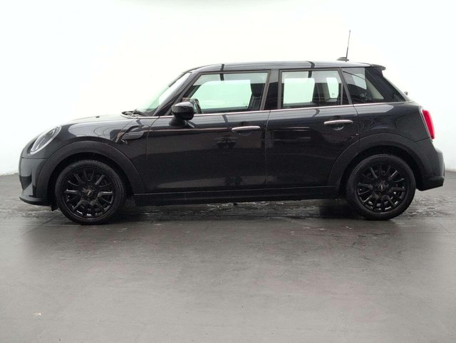 USED 2022 22 MINI HATCH 1.5 Cooper Classic 5dr CLICK+COLLECT / HOME DELIVERY