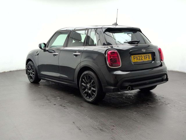 USED 2022 22 MINI HATCH 1.5 Cooper Classic 5dr CLICK+COLLECT / HOME DELIVERY