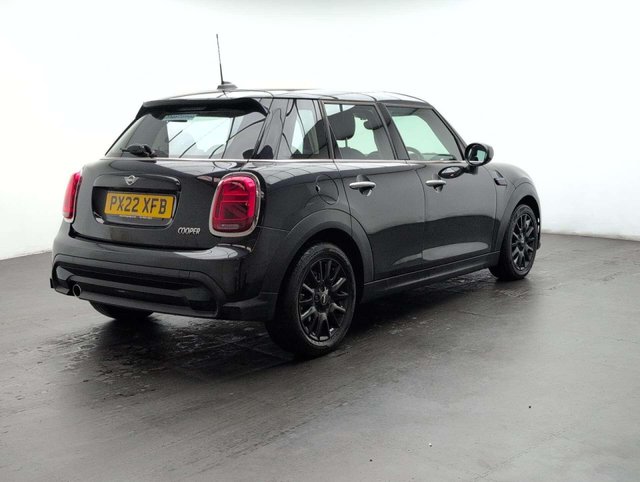 USED 2022 22 MINI HATCH 1.5 Cooper Classic 5dr CLICK+COLLECT / HOME DELIVERY