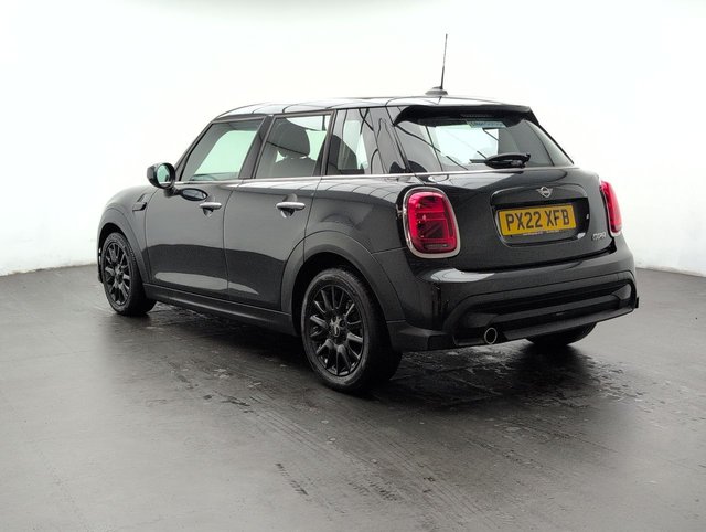 USED 2022 22 MINI HATCH 1.5 Cooper Classic 5dr CLICK+COLLECT / HOME DELIVERY