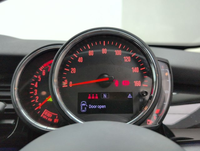 USED 2022 22 MINI HATCH 1.5 Cooper Classic 5dr CLICK+COLLECT / HOME DELIVERY