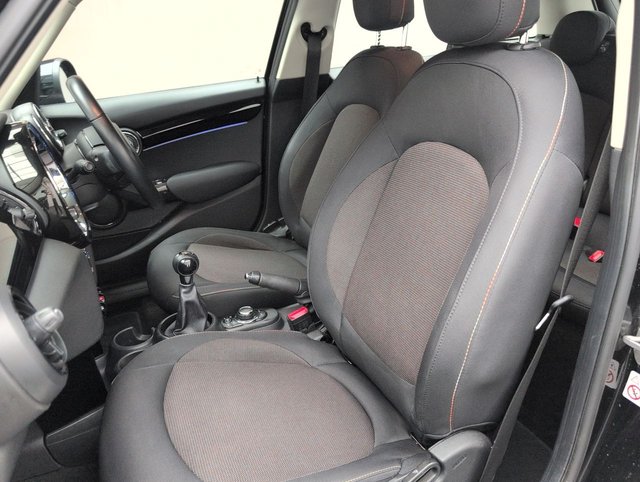USED 2022 22 MINI HATCH 1.5 Cooper Classic 5dr CLICK+COLLECT / HOME DELIVERY