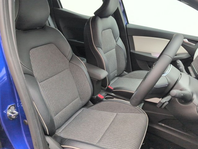 USED 2022 22 RENAULT CLIO 1.6 Clio S Edition E-Tech Auto 5dr CLICK+COLLECT / HOME DELIVERY