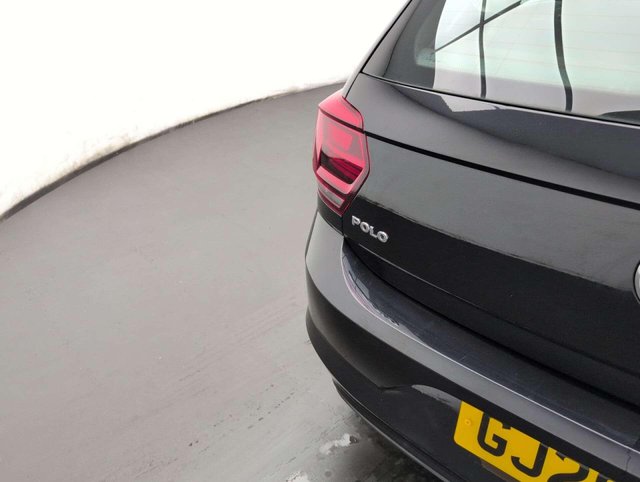 USED 2020 20 VOLKSWAGEN POLO 1.0 Polo SE Evo 5dr CLICK+COLLECT / HOME DELIVERY