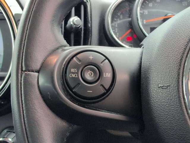USED 2020 20 MINI COUNTRYMAN 1.5 Countryman Cooper Classic Auto 5dr CLICK+COLLECT / HOME DELIVERY