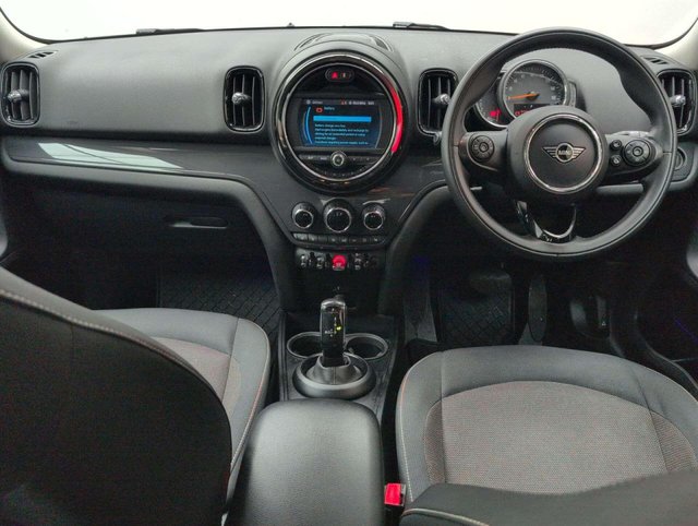 USED 2020 20 MINI COUNTRYMAN 1.5 Countryman Cooper Classic Auto 5dr CLICK+COLLECT / HOME DELIVERY