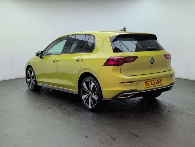 USED 2023 23 VOLKSWAGEN GOLF 1.4 Golf GTE Semi-Auto 5dr CLICK+COLLECT / HOME DELIVERY