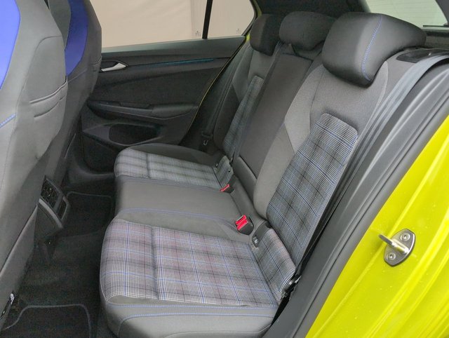 USED 2023 23 VOLKSWAGEN GOLF 1.4 Golf GTE Semi-Auto 5dr CLICK+COLLECT / HOME DELIVERY