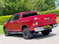 USED 2016 16 TOYOTA HI-LUX 2.4 D-4D Invincible X Pickup Double Cab 4dr Diesel Manual 4WD Euro 6 (TSS) (150 ps) ** NO VAT * *SAT NAV ** CAMERA