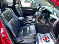 USED 2016 16 TOYOTA HI-LUX 2.4 D-4D Invincible X Pickup Double Cab 4dr Diesel Manual 4WD Euro 6 (TSS) (150 ps) ** NO VAT * *SAT NAV ** CAMERA