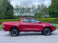 USED 2016 16 TOYOTA HI-LUX 2.4 D-4D Invincible X Pickup Double Cab 4dr Diesel Manual 4WD Euro 6 (TSS) (150 ps) ** NO VAT * *SAT NAV ** CAMERA