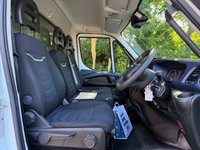 USED 2020 20 IVECO DAILY 3.0 180BHP 72C18 AUTOMATIC 18FT GRP LUTON VAN WITH TAILLIFT AIR CON+AUTOMATIC+7.2TONNE+