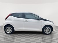 USED 2021 71 TOYOTA AYGO 1.0 VVT-i x-play Hatchback 5dr Petrol Manual Euro 6 (s/s) (71 ps) Rear Camera, Bluetooth