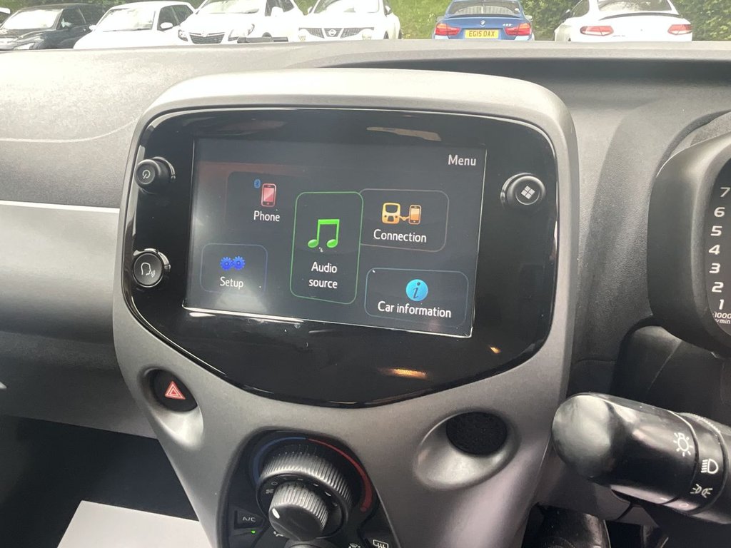 USED 2021 71 TOYOTA AYGO 1.0 VVT-i x-play Hatchback 5dr Petrol Manual Euro 6 (s/s) (71 ps) Rear Camera, Bluetooth
