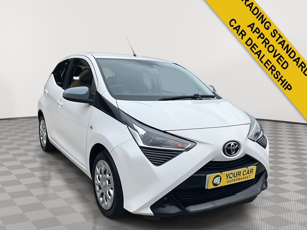 USED 2021 71 TOYOTA AYGO 1.0 VVT-i x-play Hatchback 5dr Petrol Manual Euro 6 (s/s) (71 ps) Rear Camera, Bluetooth