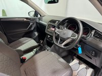USED 2022 72 VOLKSWAGEN TIGUAN 2.0 TDI Life SUV 5dr Diesel Manual Euro 6 (s/s) (150 ps) sat nav , parking sensors
