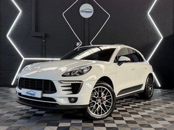 2015 PORSCHE MACAN