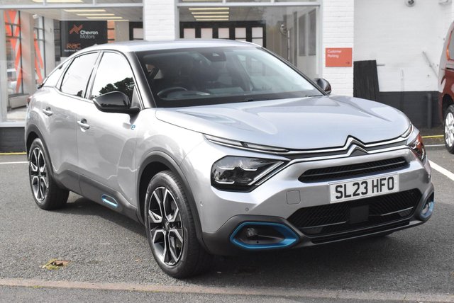 View our CITROEN e-C4