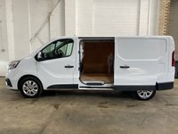 USED 2023 23 RENAULT TRAFIC LL30 Blue dCi 130 Sport 