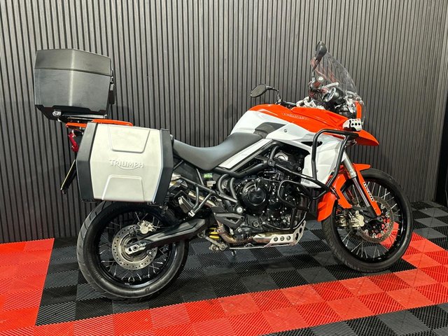 View our TRIUMPH TIGER 800