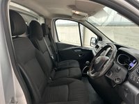 USED 2015 15 VAUXHALL VIVARO 1.6 CDTI 115PS L2 LWB SPORTIVE - NO VAT 