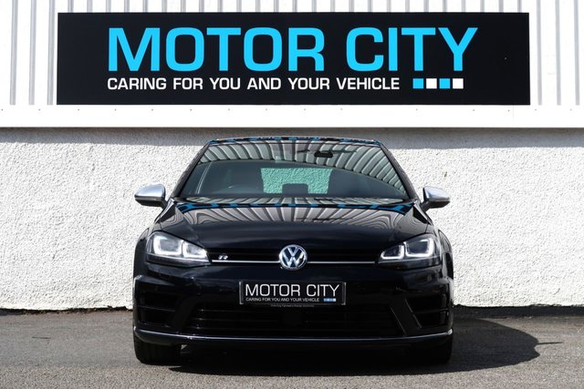 View our VOLKSWAGEN GOLF